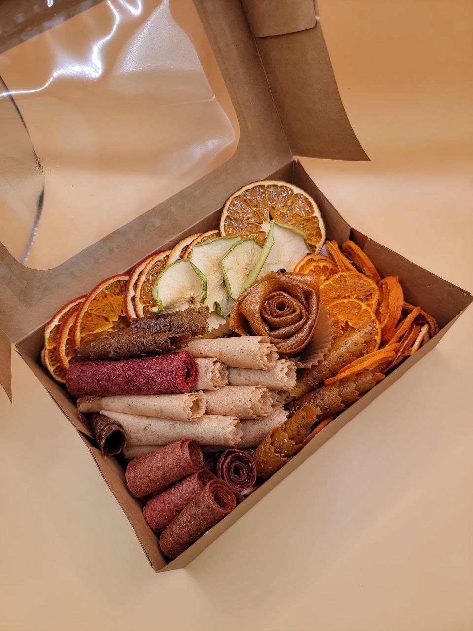 Sun-Kissed Box – Mixed Fruit Pastila & Citrus Chips