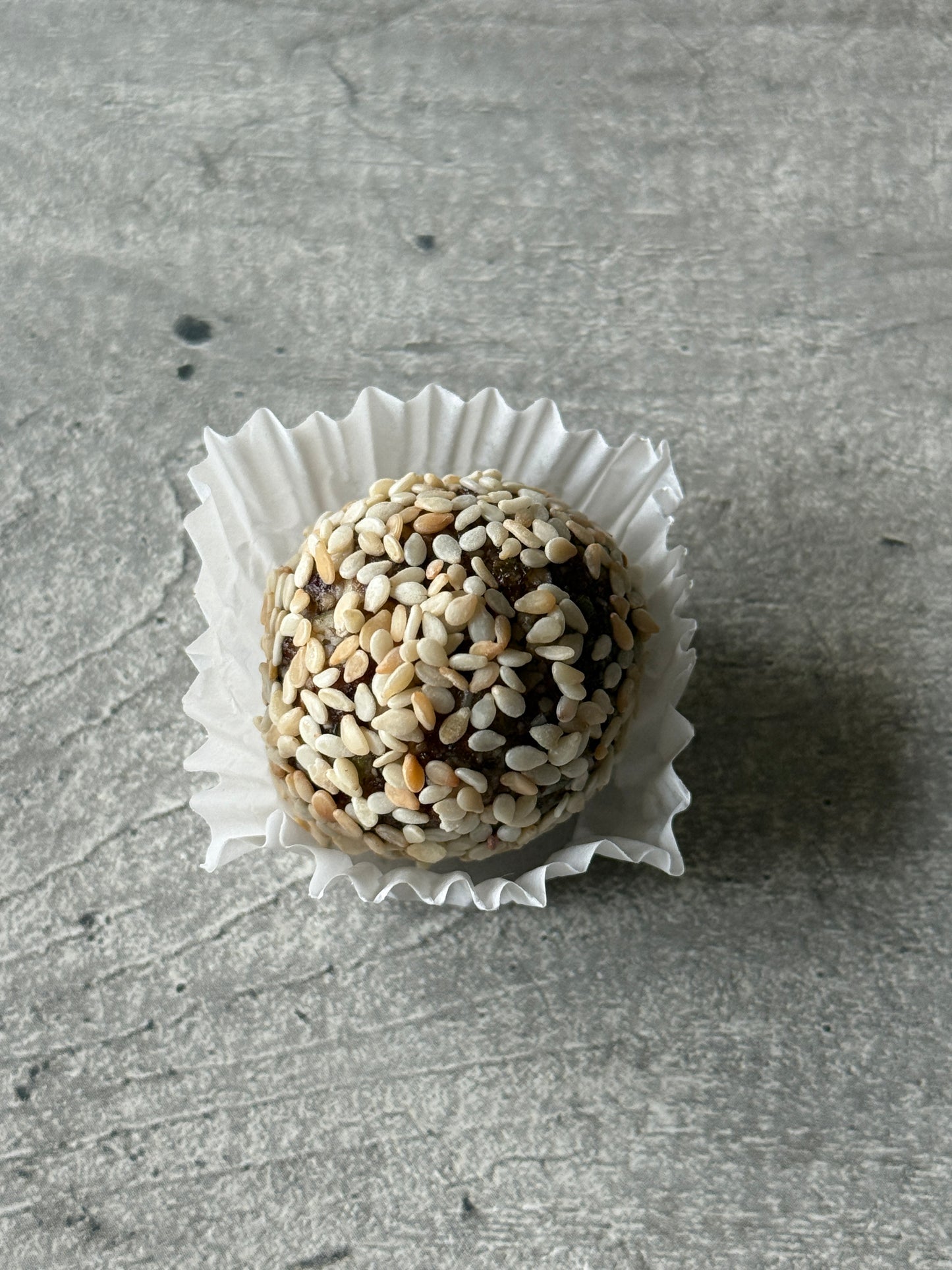 Assorted Fruit Candy & Pastila Gift Box - 15 Handmade Bites & Rolls